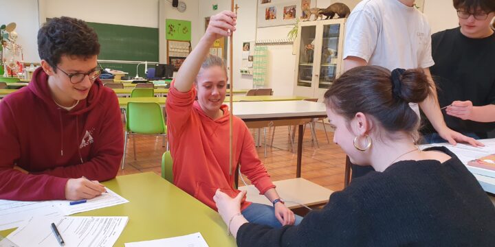 Praktisches Arbeiten in Bio im Laborunterricht der Oberstufe