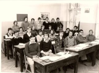 7a-1975_76