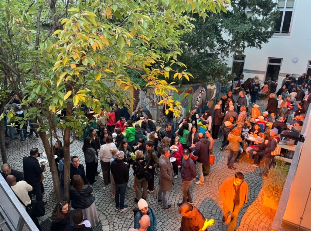 Bild-06-11-2025-05-51-48