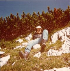 holzer_1976