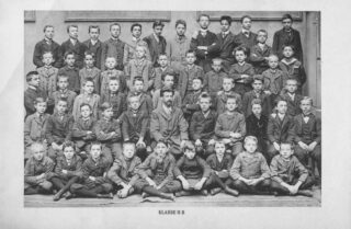 sj190405-7
